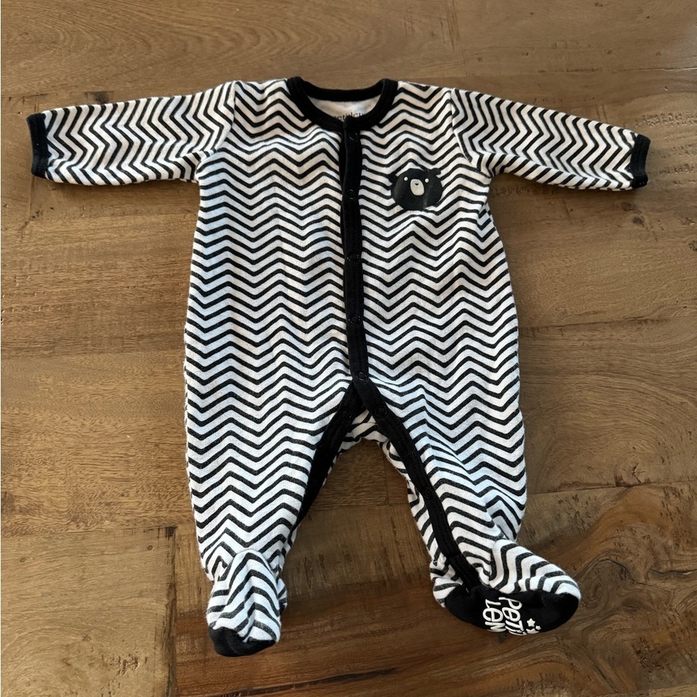 Petit Lem bear Black White stripes zigzag pyjama size new born